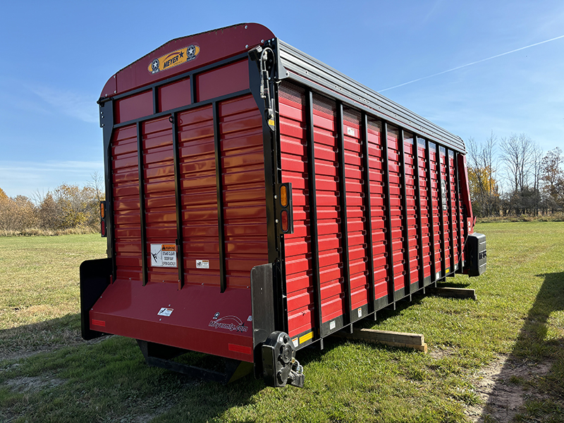 2024 MEYER MANUFACTURING RTH222-C FORAGE BOX