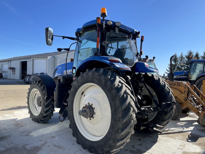 2014 NEW HOLLAND T7.270 TRACTOR