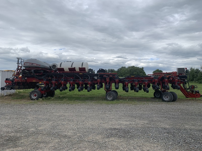 2014 CASE IH 1265 PLANTER