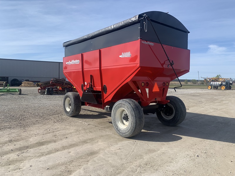 2024 AGRIMASTER 600 GRAVITY BOX