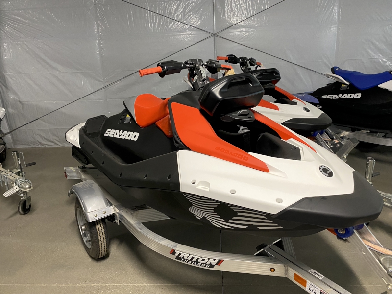 2024 SEA-DOO SPARK TRIXX 1UP PERSONAL WATERCRAFT WITH AUDIO