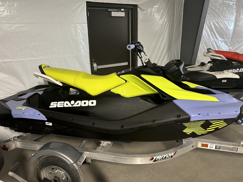 2024 SEA-DOO SPARK TRIXX 3UP PERSONAL WATERCRAFT WITH AUDIO