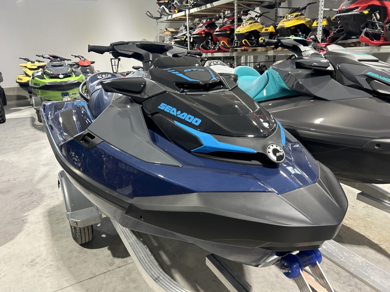 2024 SEA-DOO GTX 170 PERSONAL WATERCRAFT