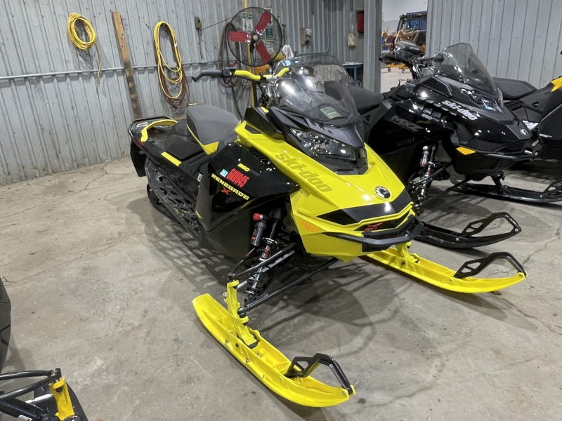 2022 SKI-DOO RENEGADE X-RS 850 E-TEC SNOWMOBILE