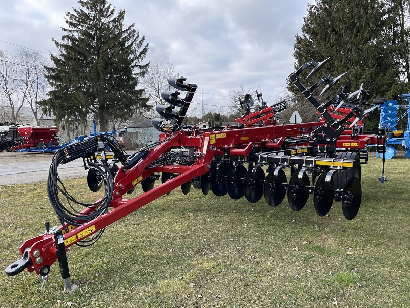 2024 CASE IH ECOLO TIGER 875 18 FOOT DISC RIPPER