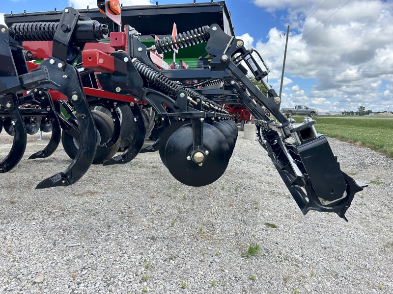 2024 CASE IH ECOLO TIGER 875 14 FOOT DISC RIPPER