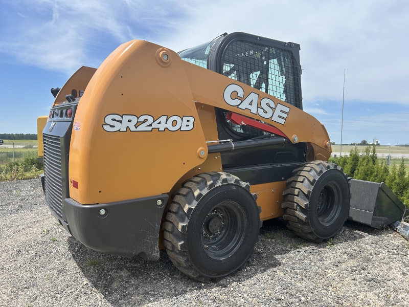 2024 CASE SR240B SKID STEER LOADER