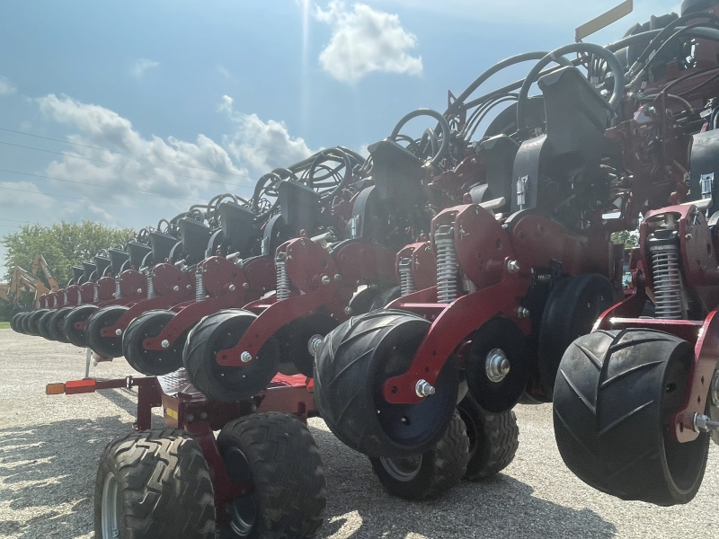 2023 CASE IH 2140 12/24 ROW EARLY RISER PLANTER