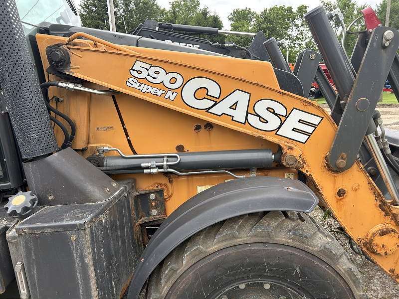 2019 CASE 590SN TRACTOR LOADER BACKHOE***1.99% FOR 48 MONTHS OAC***