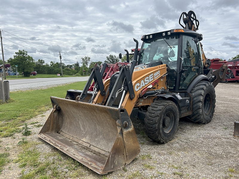 2019 CASE 590SN TRACTOR LOADER BACKHOE***1.99% FOR 48 MONTHS OAC***