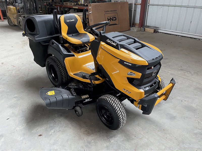 Lawn Tractors - Outdoor Power Equipment