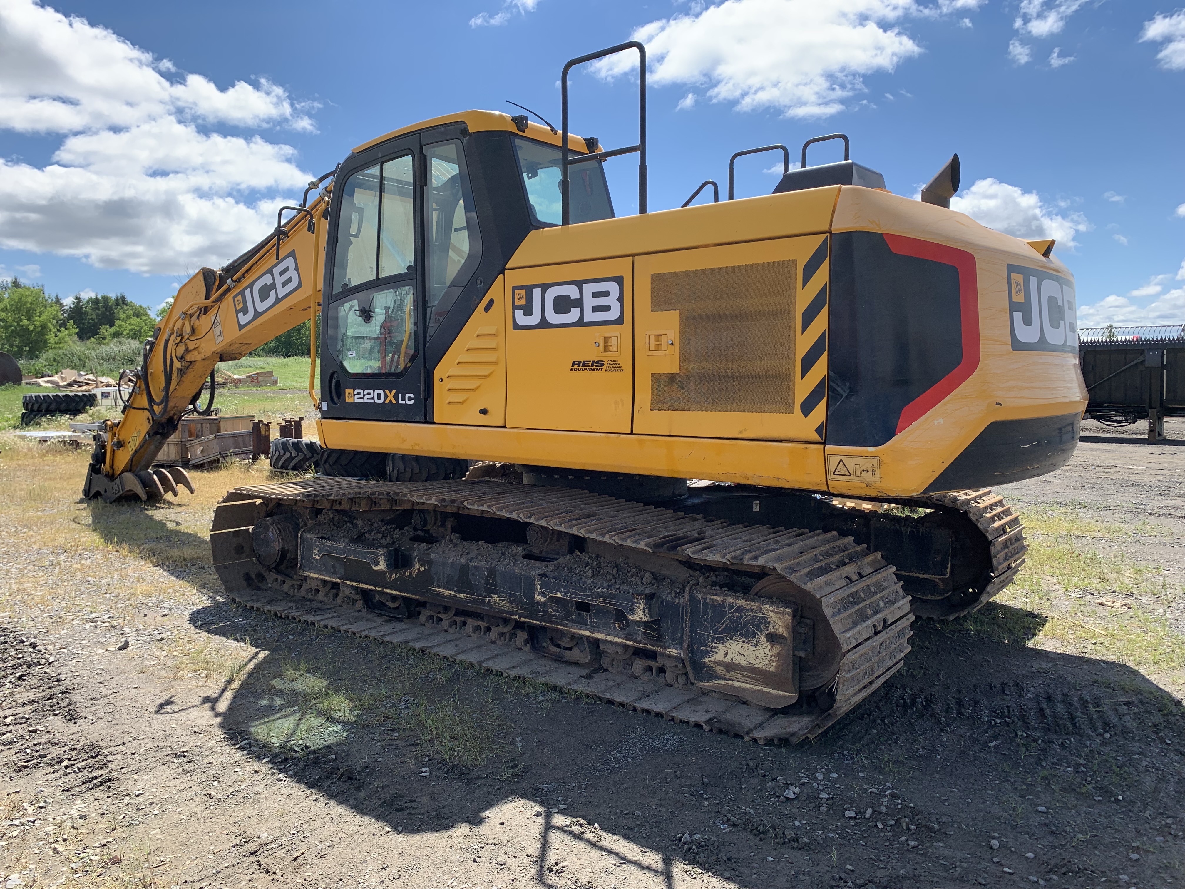 2019 JCB JS220XLC EXCAVATOR