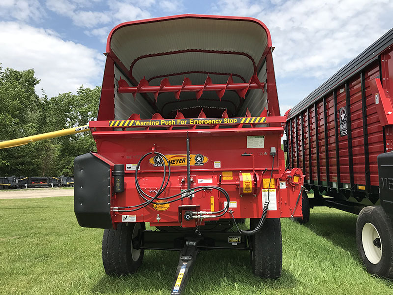 2024 MEYER MANUFACTURING RT220-C FRONT & REAR UNLOAD FORAGE BOX