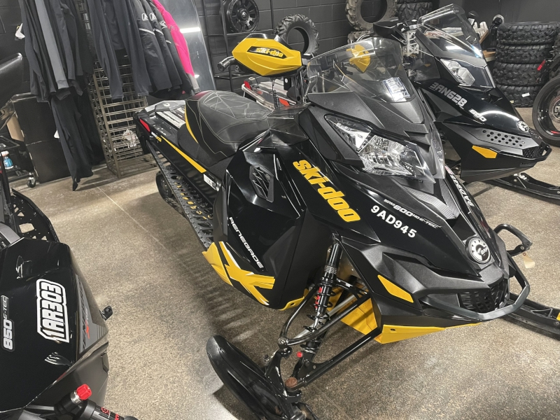 2013 SKI-DOO RENEGADE X 600 H.O. SNOWMOBILE