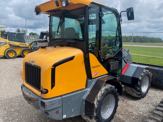 2014 GIANT V5003T WHEEL LOADER