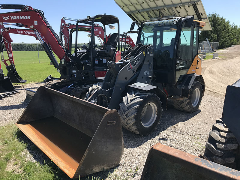 2014 GIANT V5003T WHEEL LOADER