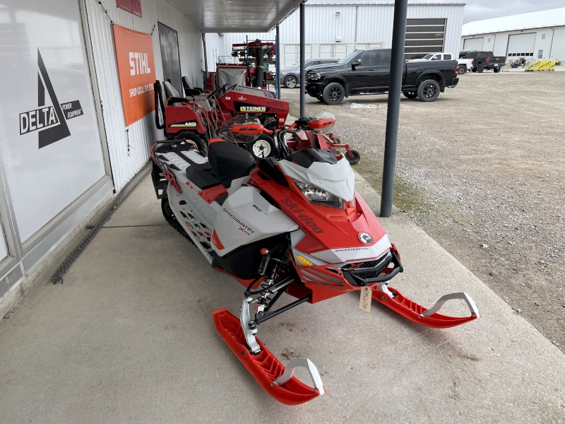 Snowmobiles  2021 SKI-DOO BACKCOUNTRY X-RS 850 SNOWMOBILE Photo