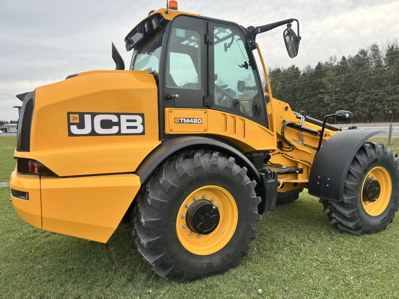 2024 JCB TM420 TELESCOPIC WHEEL LOADER