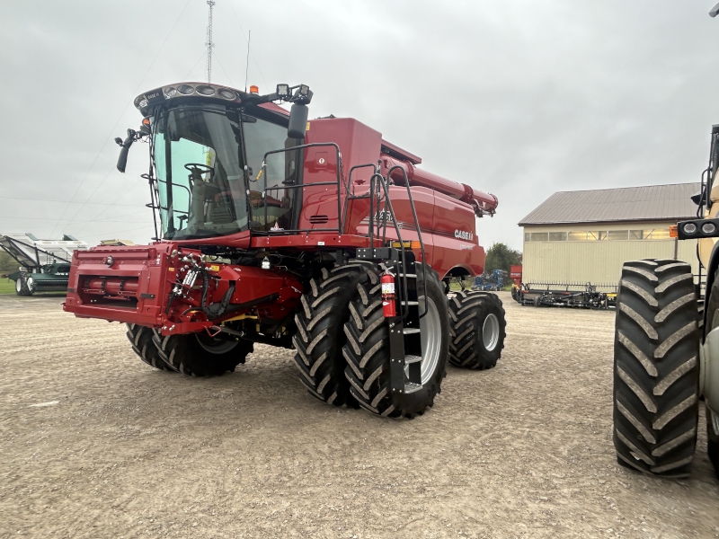 2024 CASE IH 8250 AXIAL-FLOW COMBINE