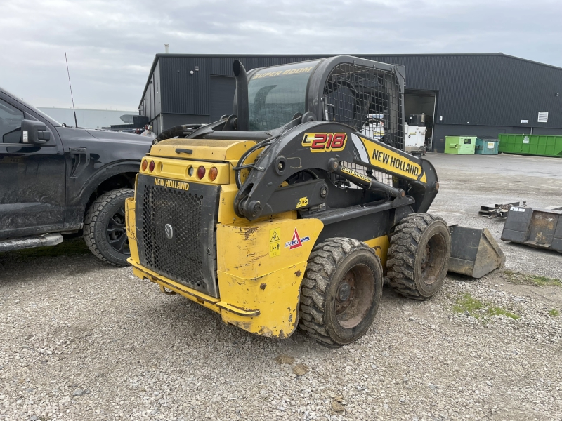 2018 NEW HOLLAND L218-T4B SKID STEER