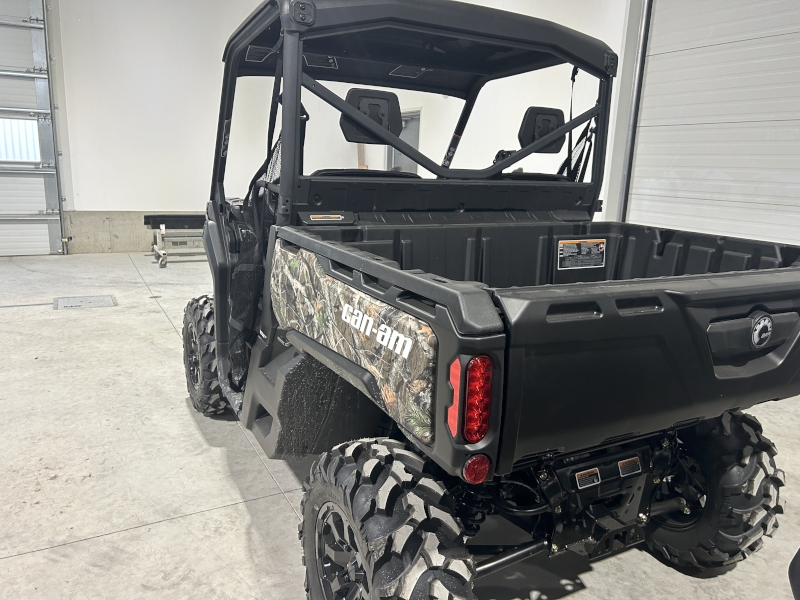 ATV & Utility Vehicles  2024 CAN-AM DEFENDER XT HD10 SIDE BY SIDE Photo