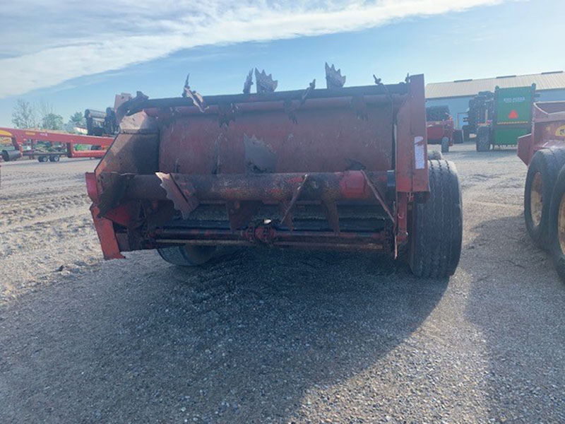 1999 NEW HOLLAND 195 MANURE SPREADER