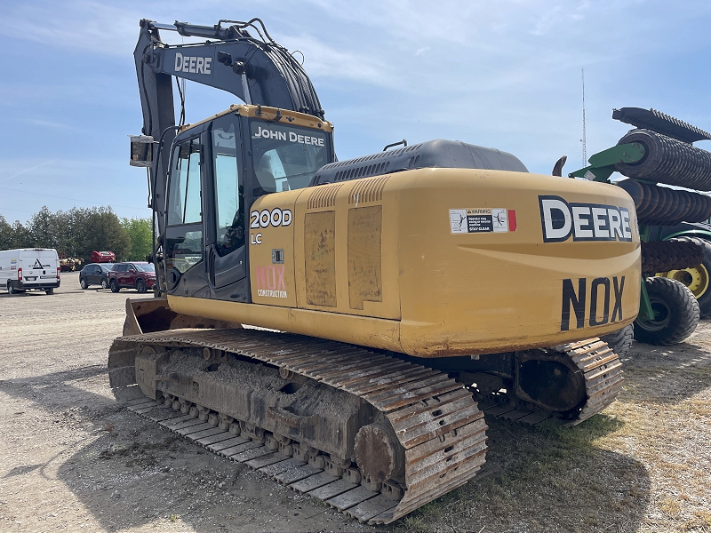 2011 JOHN DEERE 200D LC EXCAVATOR