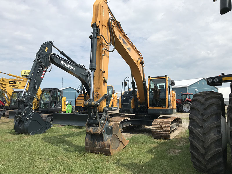 2018 HYUNDAI HX235LCR EXCAVATOR