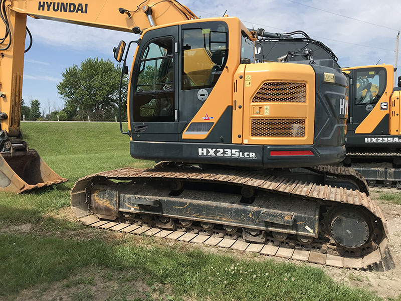 2018 HYUNDAI HX235LCR EXCAVATOR