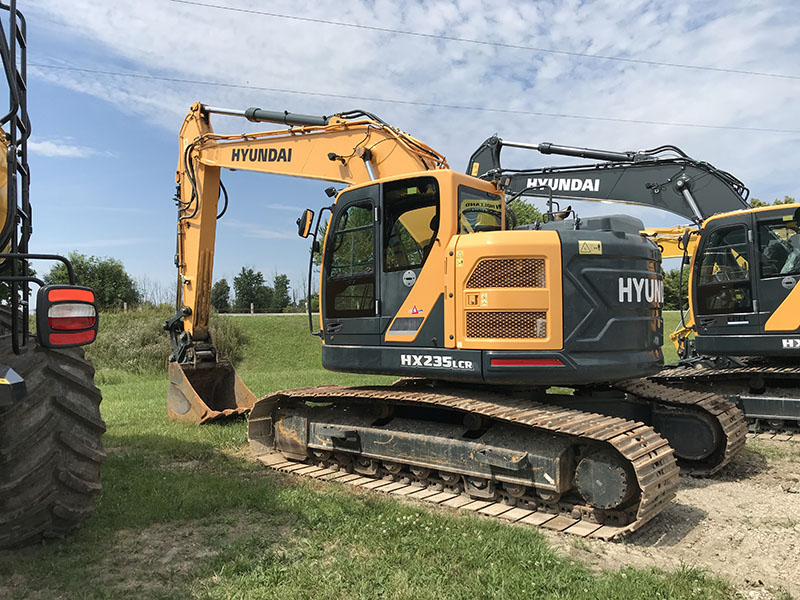 2018 HYUNDAI HX235LCR EXCAVATOR