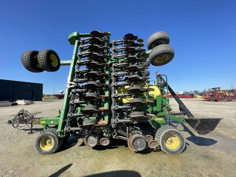 2013 JOHN DEERE 1990CCS AIR SEEDER