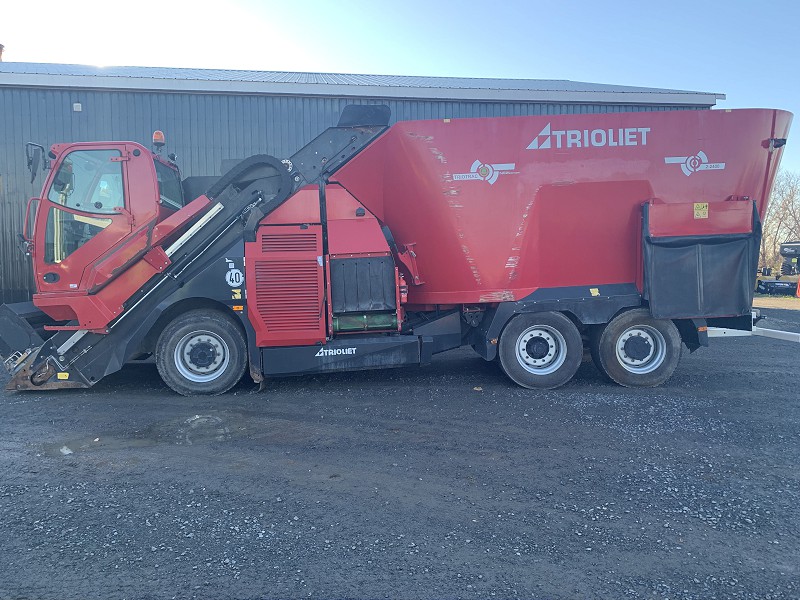 2017 TRIOLIET TT2-2400VL SP TMR MIXER