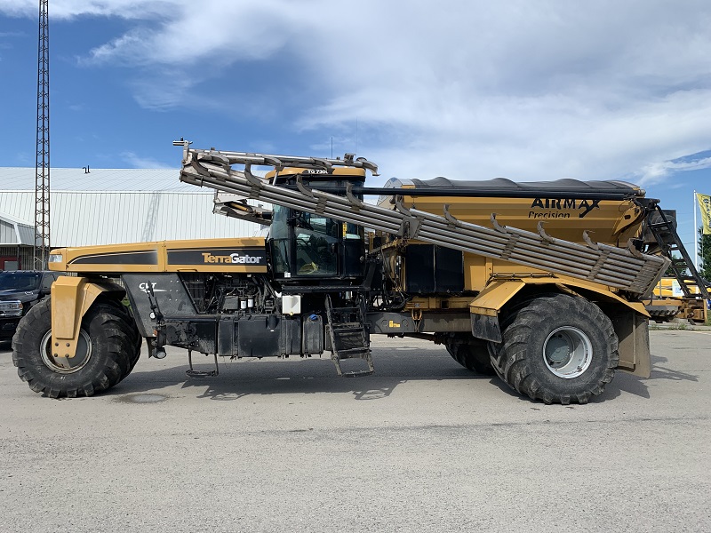 2014 AGCO ROGATOR TG7300 DRY FERTILIZER SPREADER