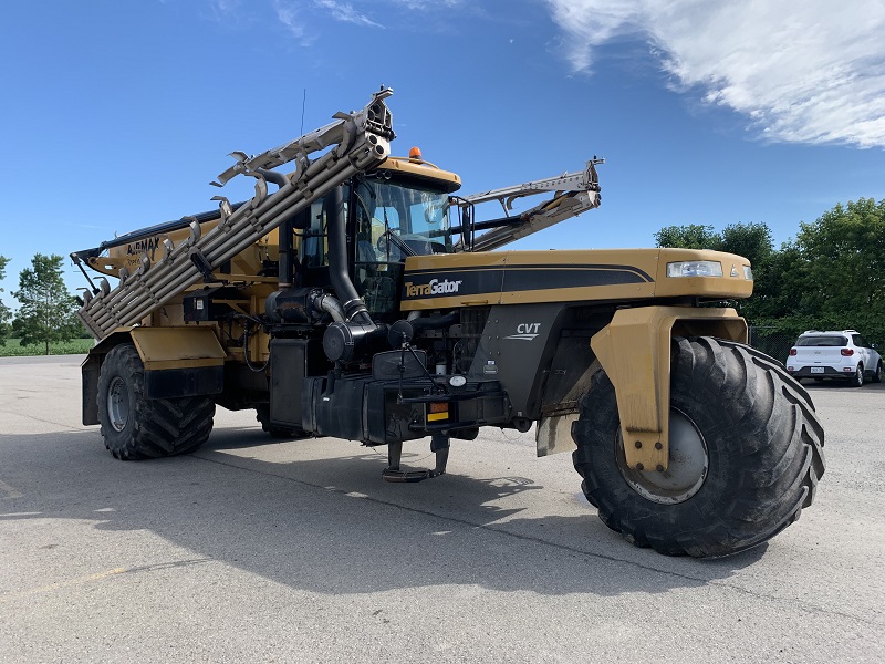 2014 AGCO ROGATOR TG7300 DRY FERTILIZER SPREADER