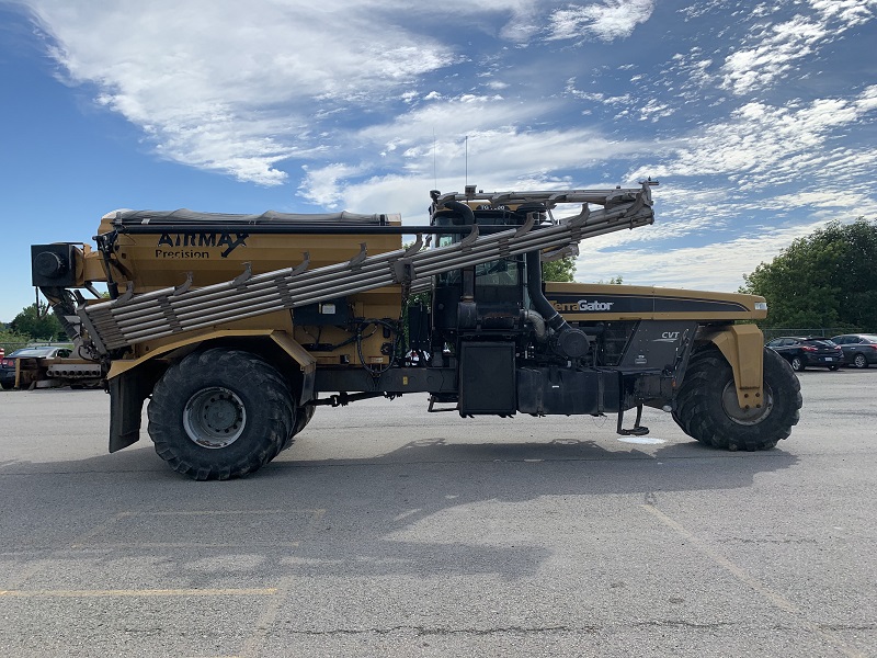 2014 AGCO ROGATOR TG7300 DRY FERTILIZER SPREADER