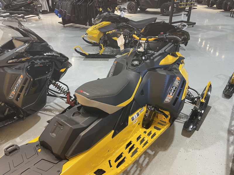 Snowmobiles  2025 SKI-DOO RENEGADE X-RS 900 ACE TURBO R SNOWMOBILE Photo