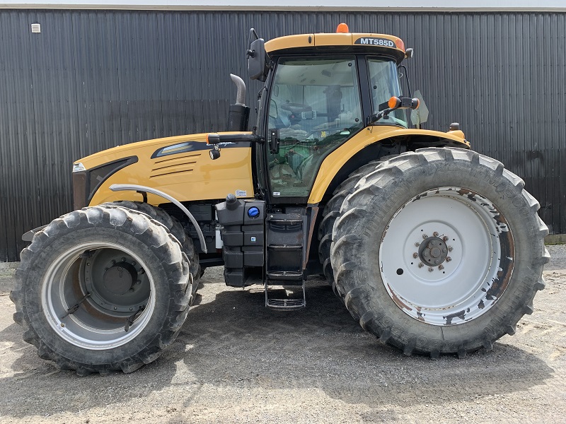 2013 AGCO CHALLENGER MT585D DELUXE TRACTOR