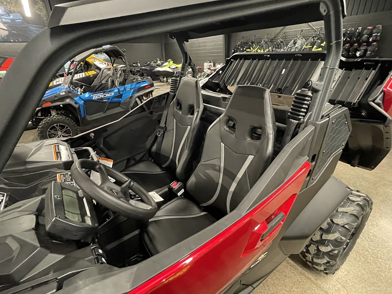 ATV & Utility Vehicles  2024 CAN-AM COMMANDER XT 1000R SIDE BY SIDE Photo