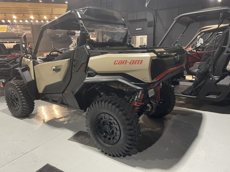 ATV & Utility Vehicles  2023 CAN-AM COMMANDER XT-P 1000R SIDE BY SIDE Photo