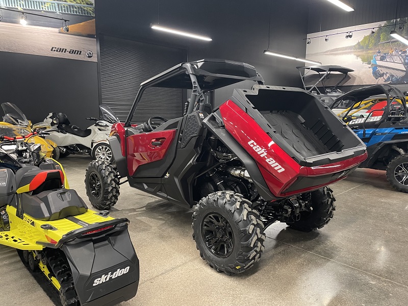 ATV & Utility Vehicles  2024 CAN-AM COMMANDER XT 1000R SIDE BY SIDE Photo