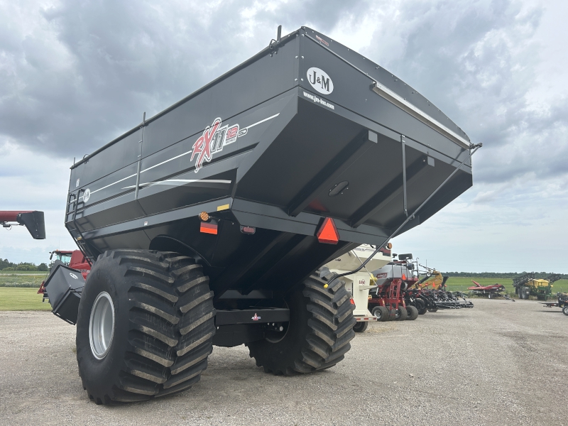 2023 J & M 1112-20S EXTENDED REACH AUGER CART