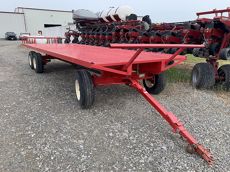 2019 CREEKBANK 25 FOOT HAY RACK ON HORST 265 WAGON GEAR