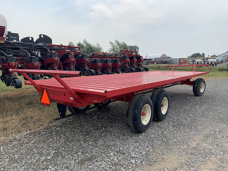 2019 CREEKBANK 25 FOOT HAY RACK ON HORST 265 WAGON GEAR