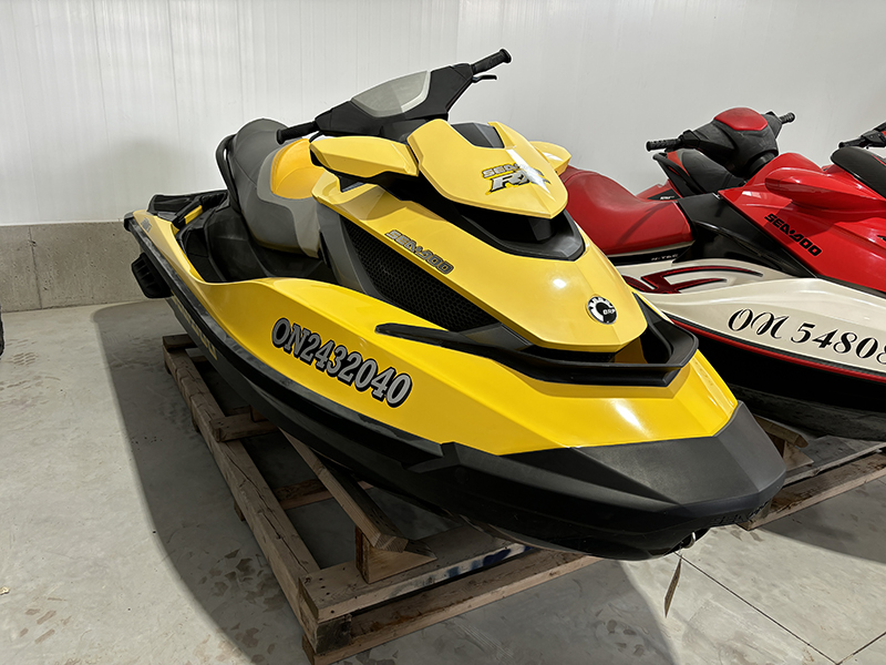 2009 SEA-DOO RXT PERSONAL WATERCRAFT