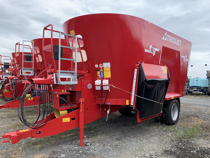 2024 TRIOLIET SOLOMIX 2 2600 ZK TMR FEED MIXER ***0 for 12 MONTHS*