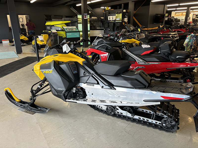 Snowmobiles  2025 SKI-DOO MXZ SPORT 129 600 EFI SNOWMOBILE Photo