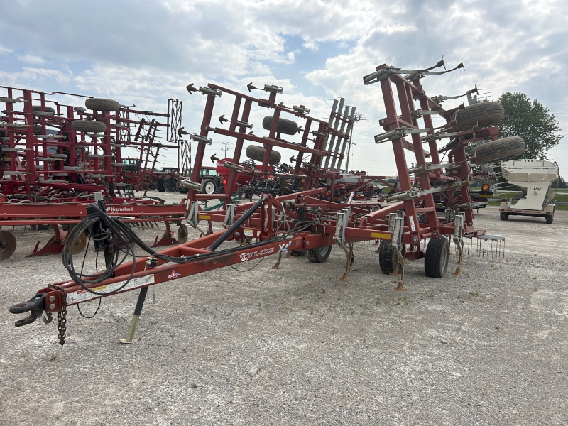 2013 WIL-RICH 11XL2-27 CULTIVATOR