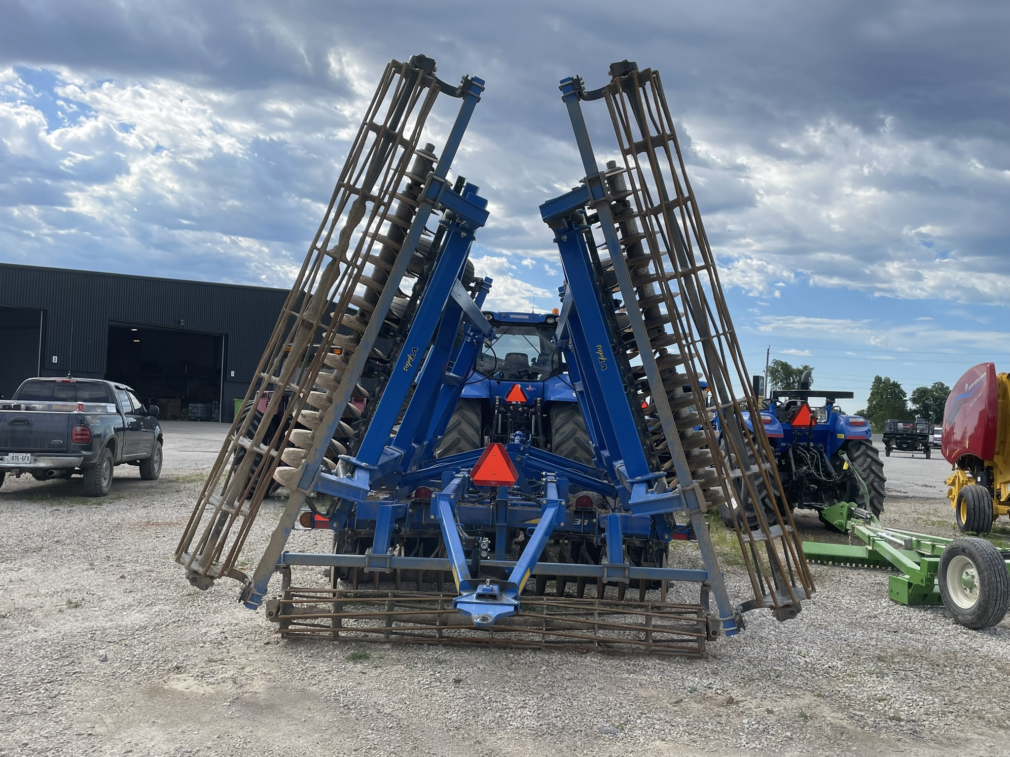 2015 LANDOLL 7431-29 VERTICAL TILLAGE