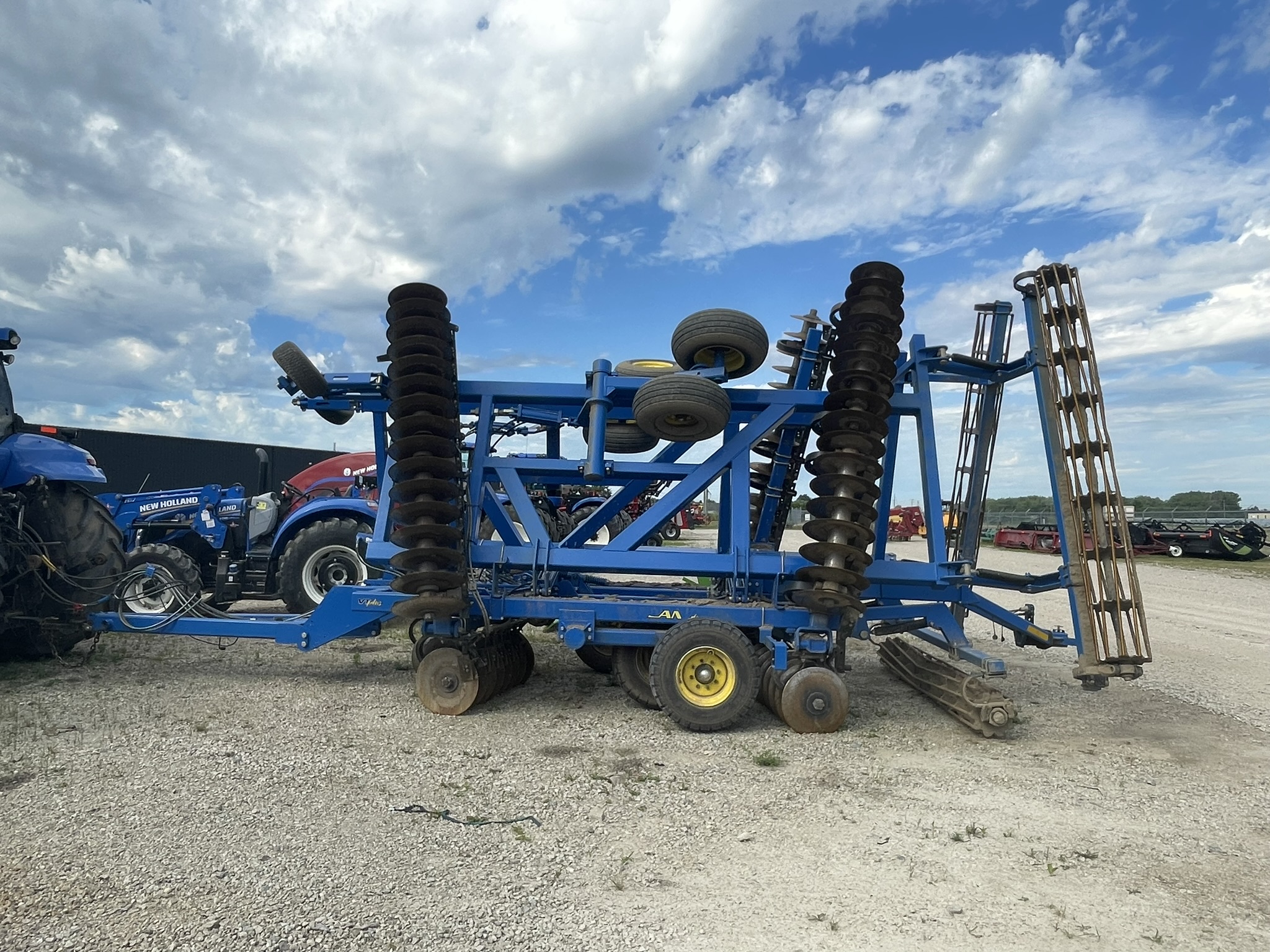 2015 LANDOLL 7431-29 VERTICAL TILLAGE