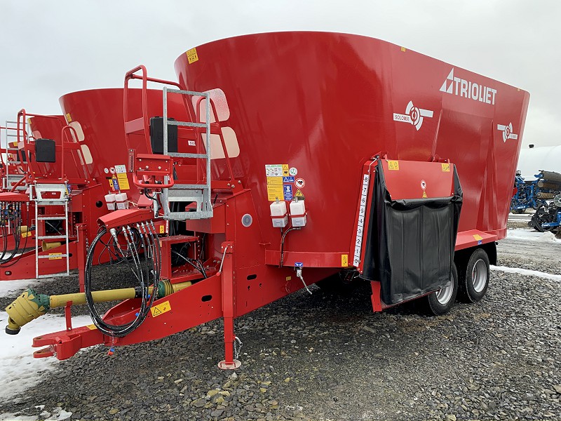 2024 TRIOLIET SOLOMIX 2 2600 ZK-T TMR FEED MIXER ***0 for 12 MONTHS***